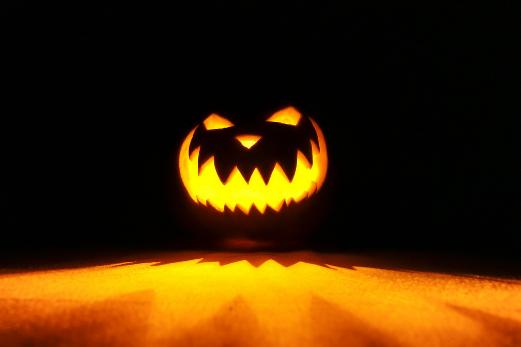 Джек-фонарь-главный атрибут Хэллоуина